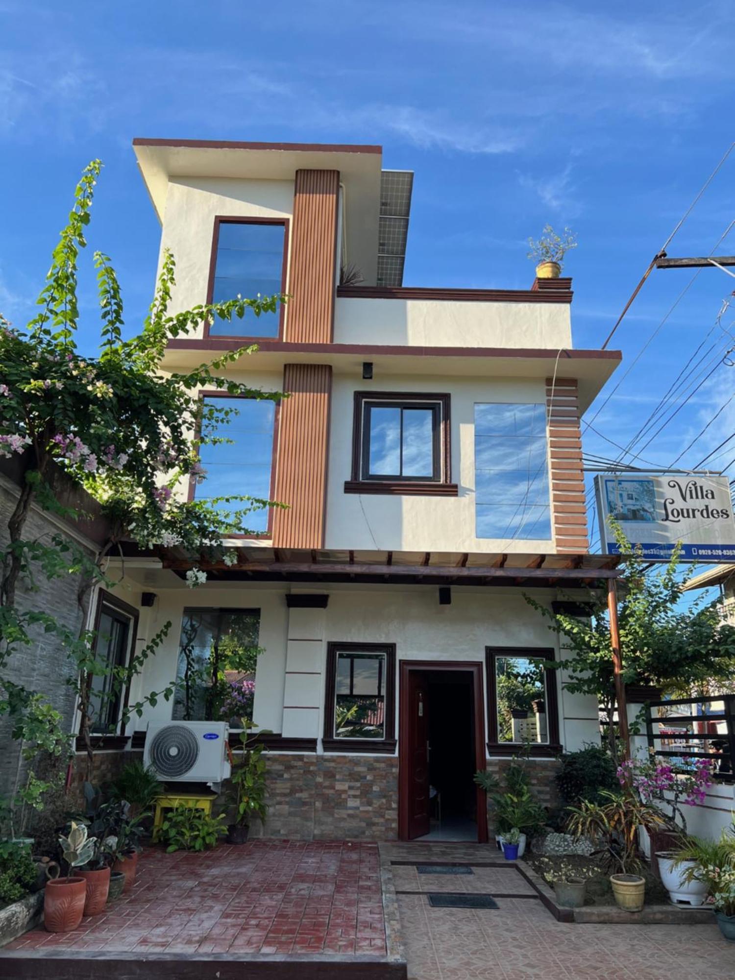 Villa Lourdes Alaminos Exterior photo